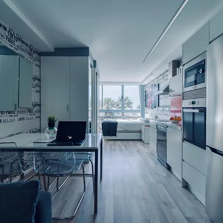Lägenhet Modern Concept Estudio Junto Al Mar Con Piscina *